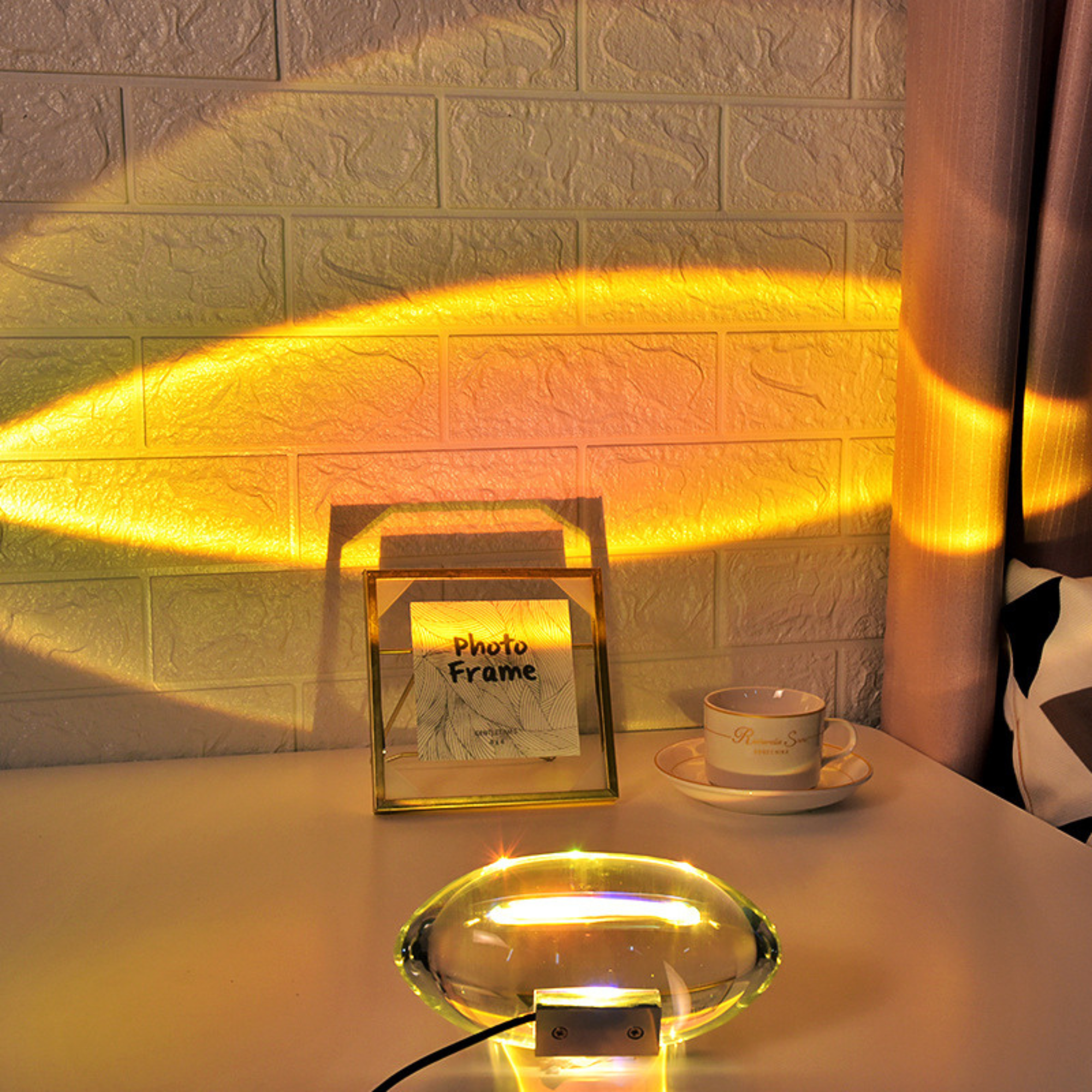 Angel Eye Crystal Sunset Projector Lamp switch and cable detail - Neovall functional design