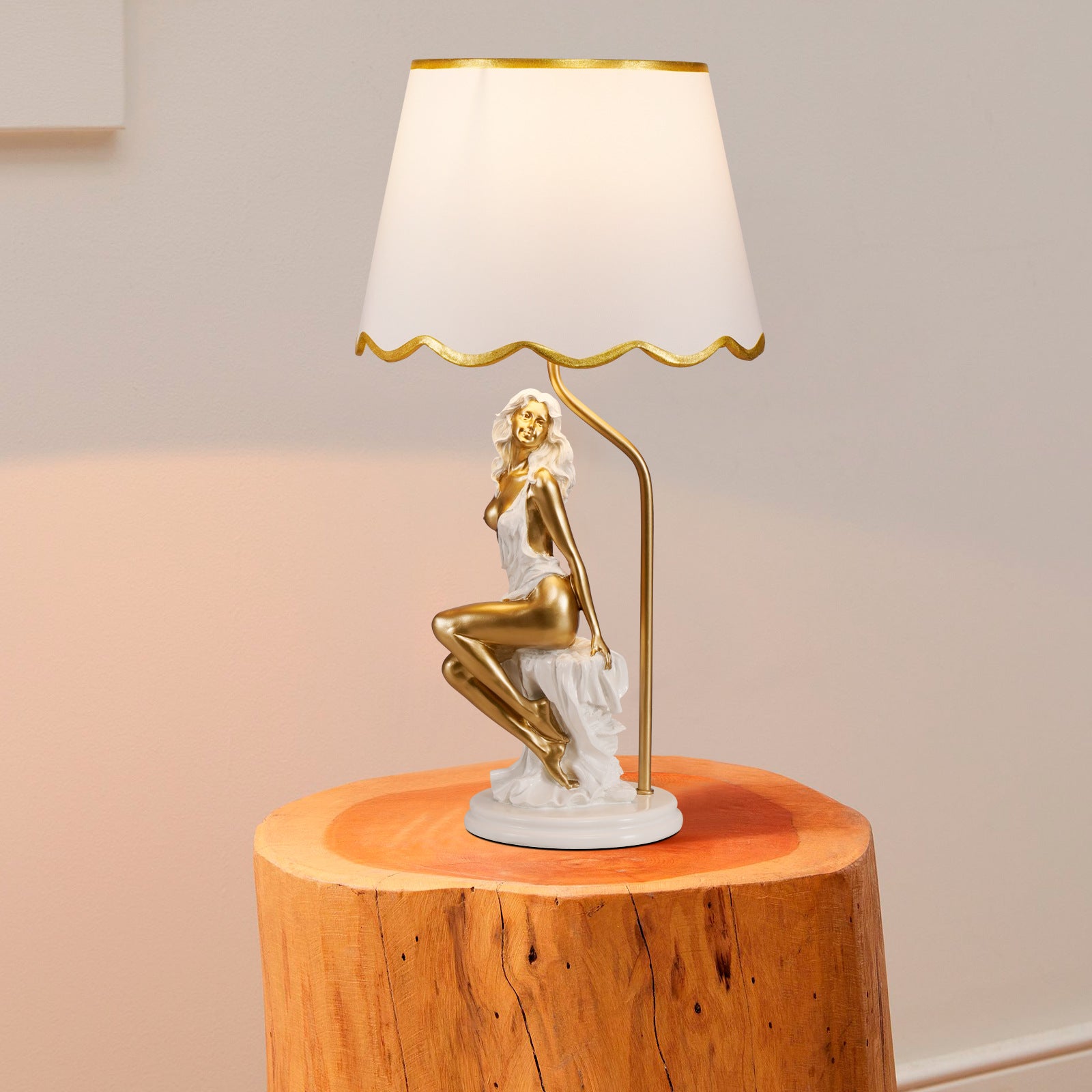 Art Nouveau Figurine Sculptural Table Lamp