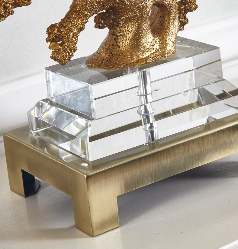 Coastal Gold Coral Crystal Table Lamp
