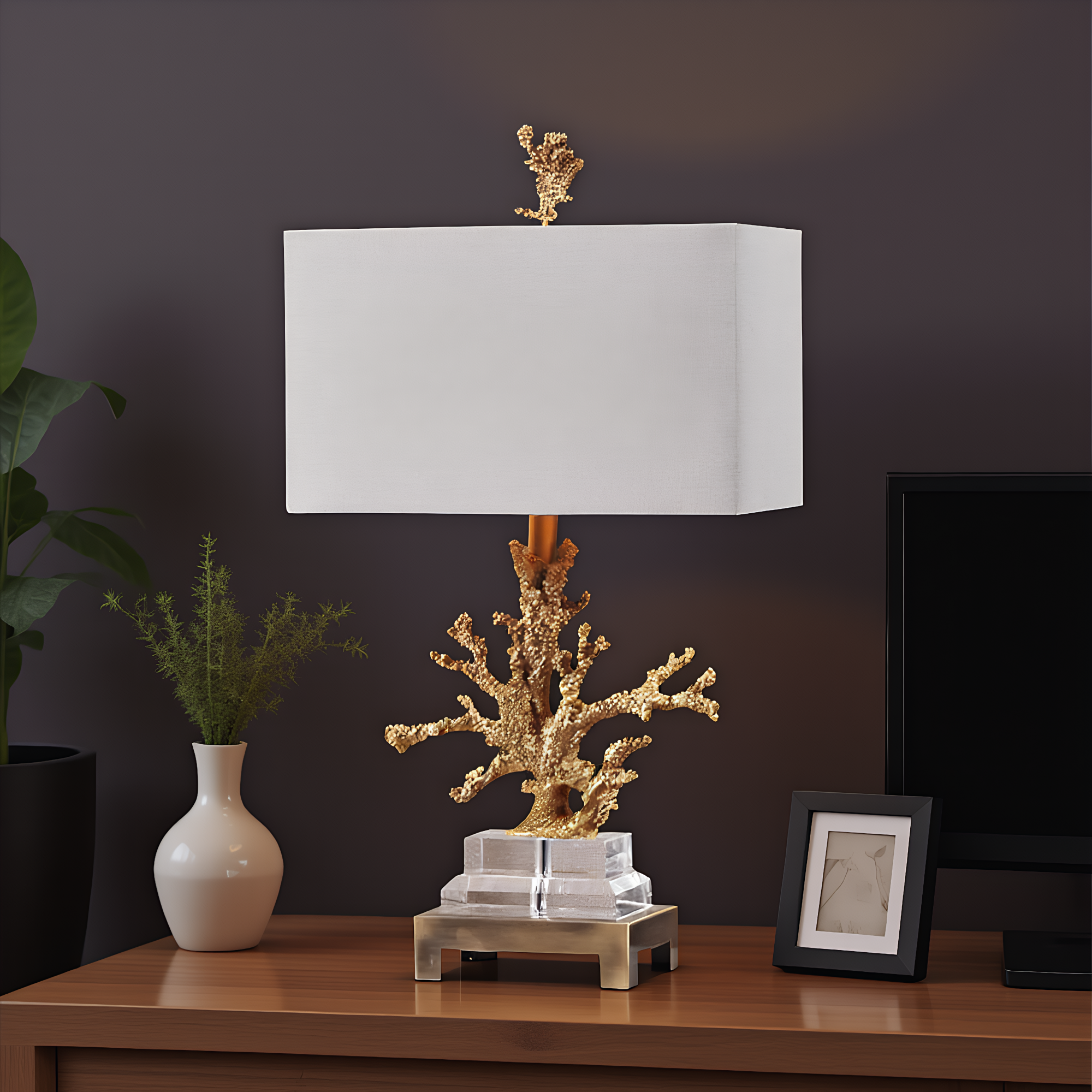 Coastal Gold Coral Crystal Table Lamp